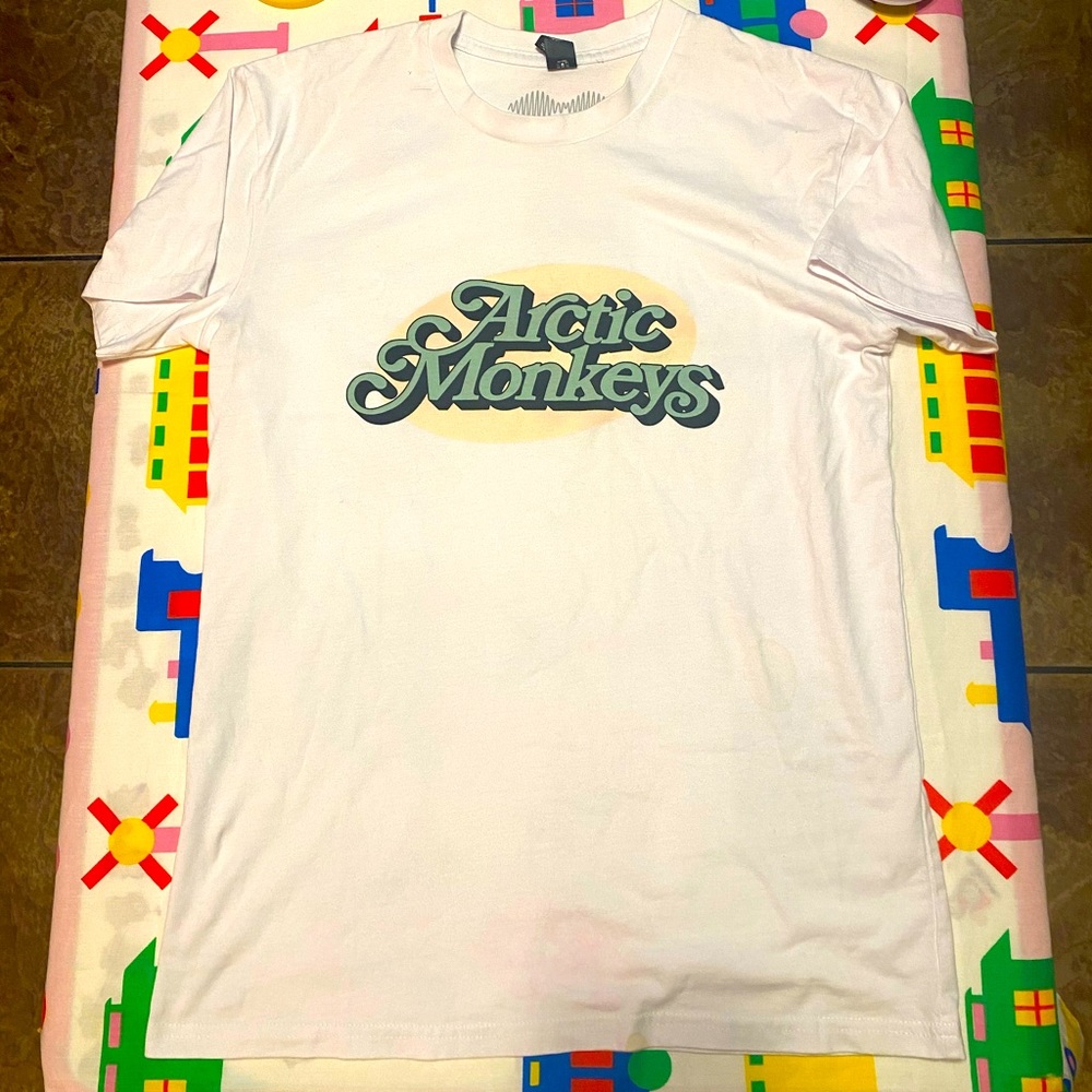 Vintage Arctic Monkeys Tee Shirt Sz Small